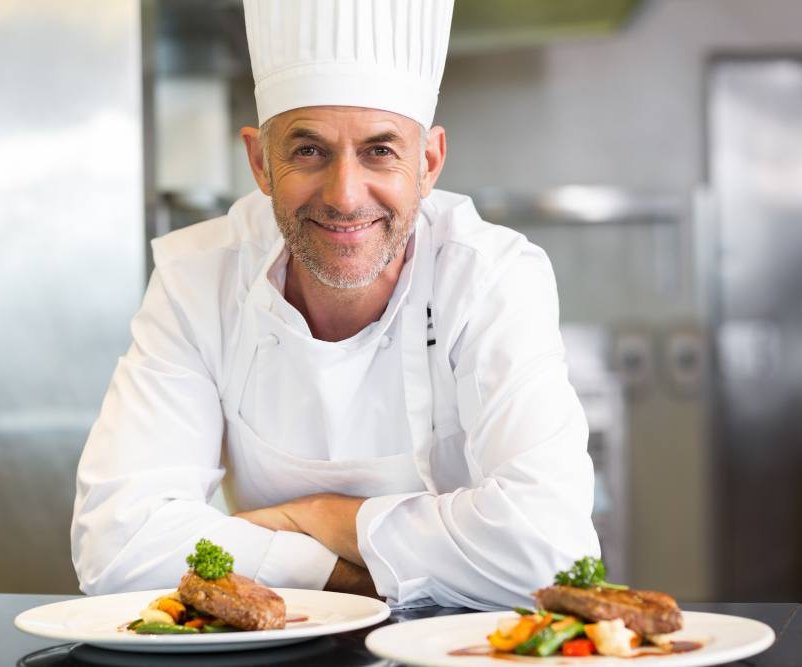 Kuhar/kuharica - priložnost za upokojence